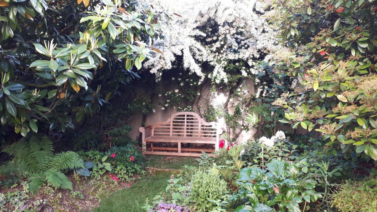 Villa Bon Accueil Neuilly-Plaisance Buitenkant foto